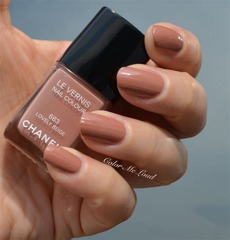 chanel vernis emblematique|Chanel lovely beige nail polish.